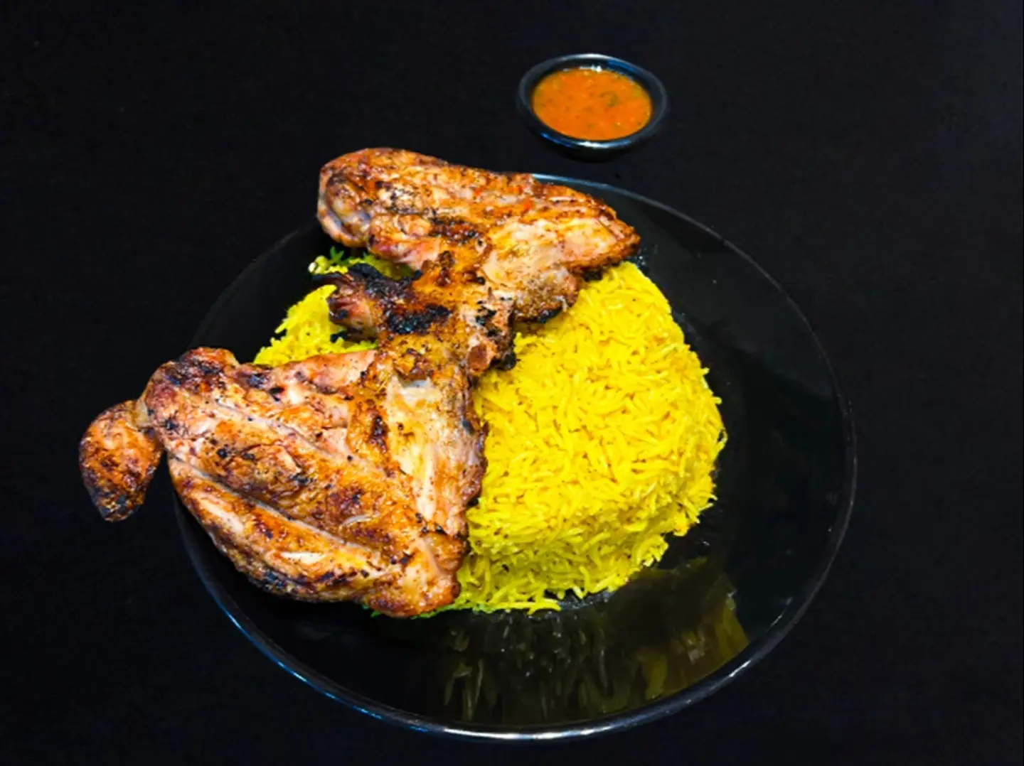 نصف فروج سفاين مع رز