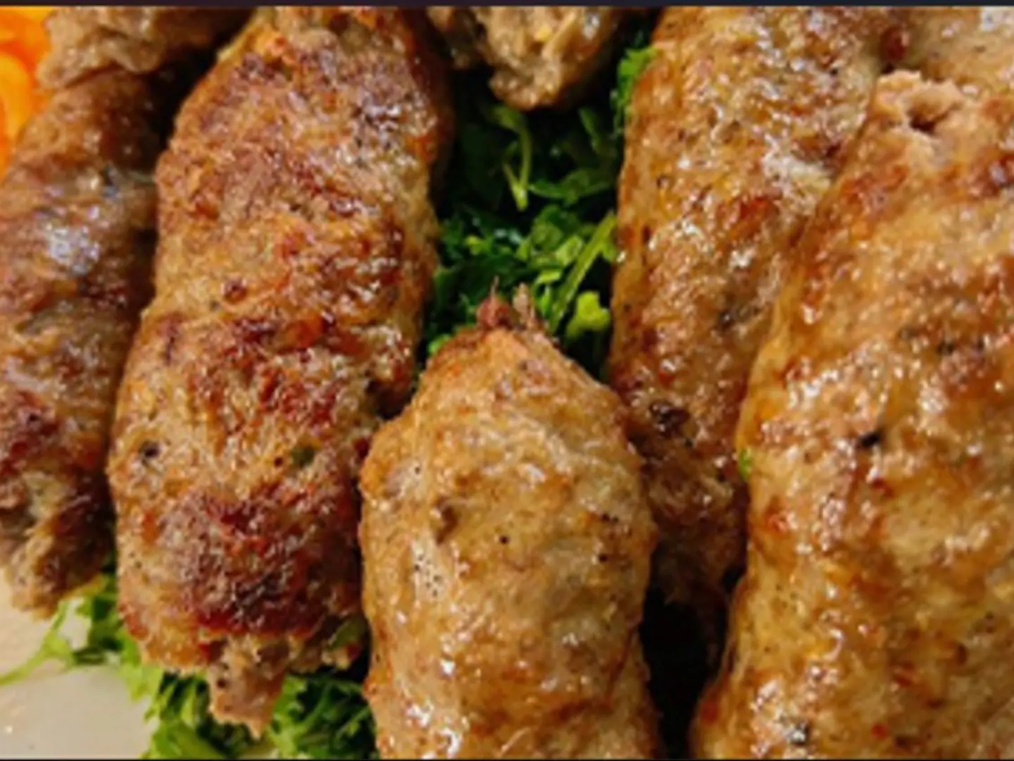 كباب اللحم ( كفتة السيخ )