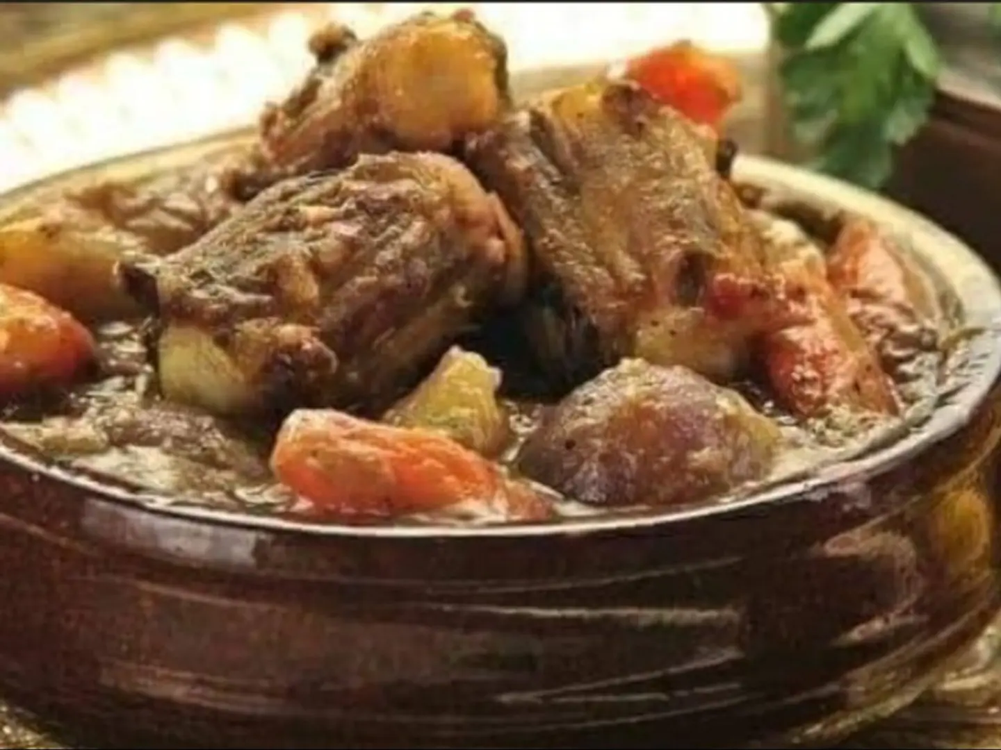 طاجن عكاوى بالتتبيله الخاص