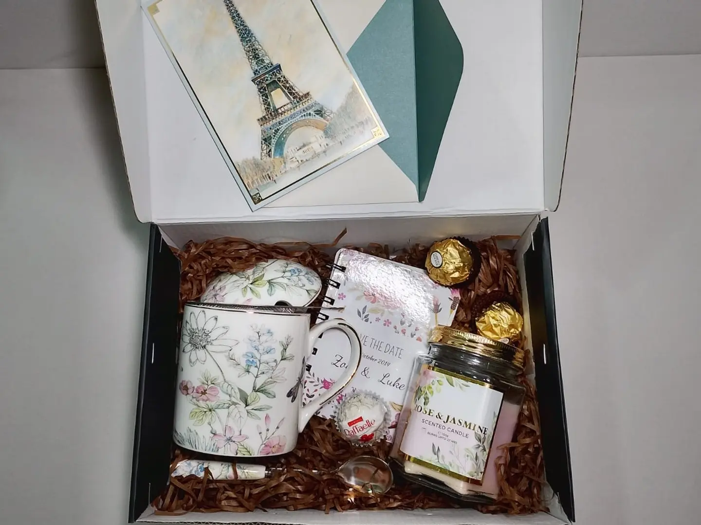 Rooqi Rooqi Box