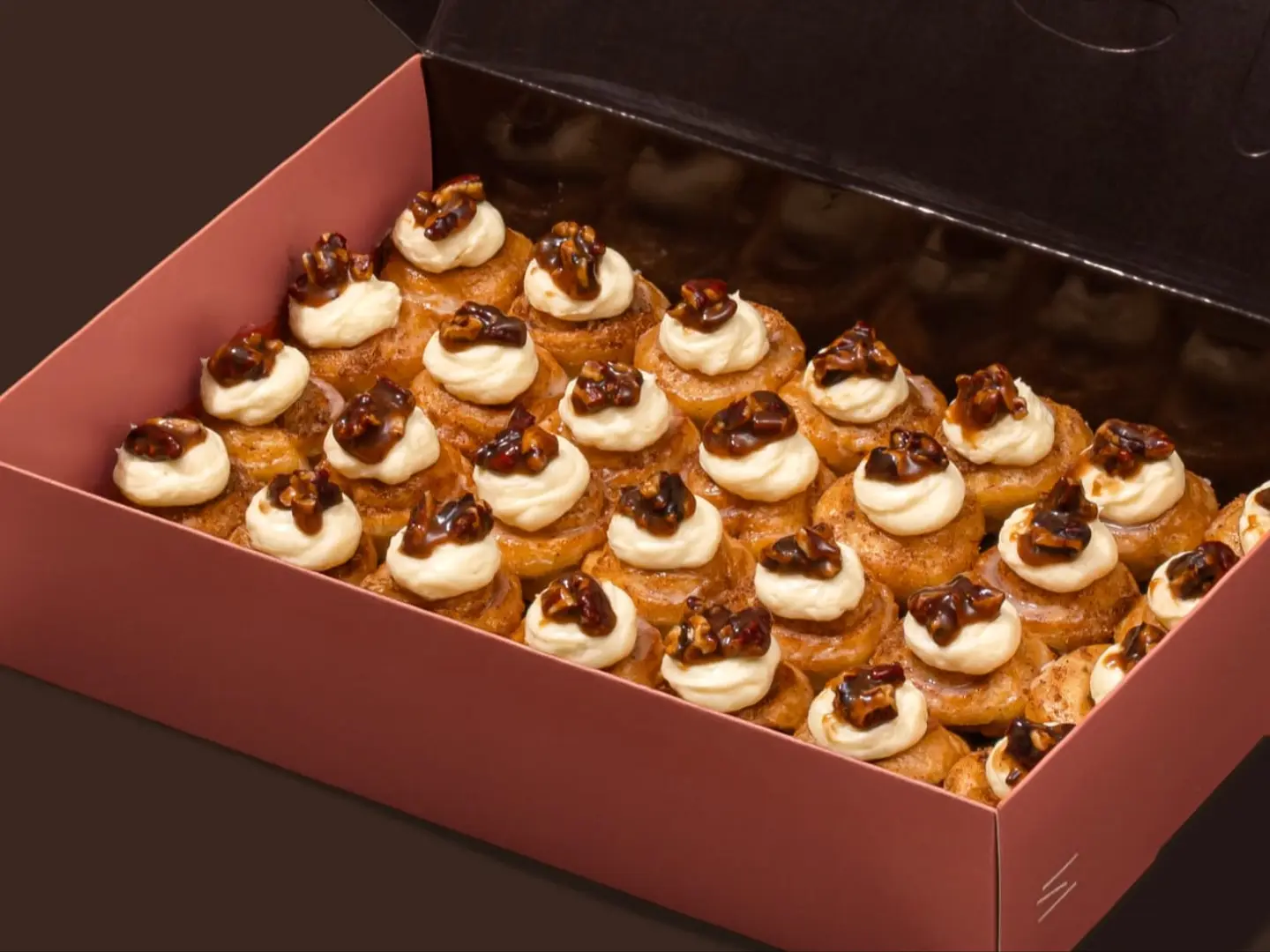 بيكان سينامون رولز