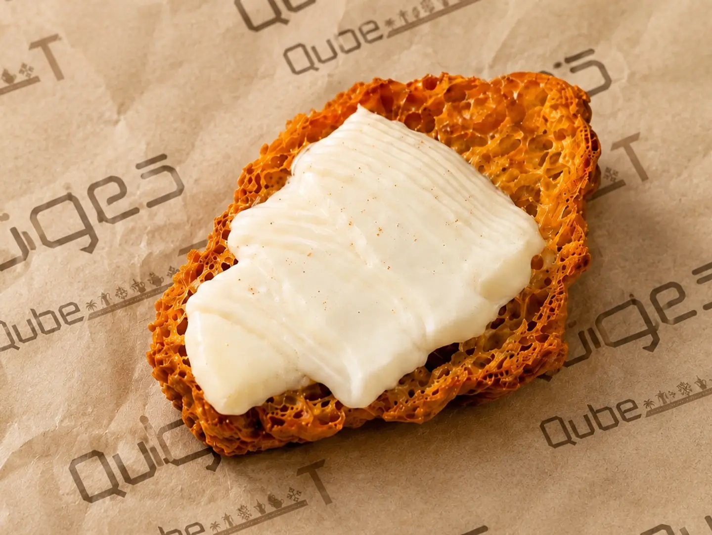 Gaymar Croissant Medium Box (6 Pieces)