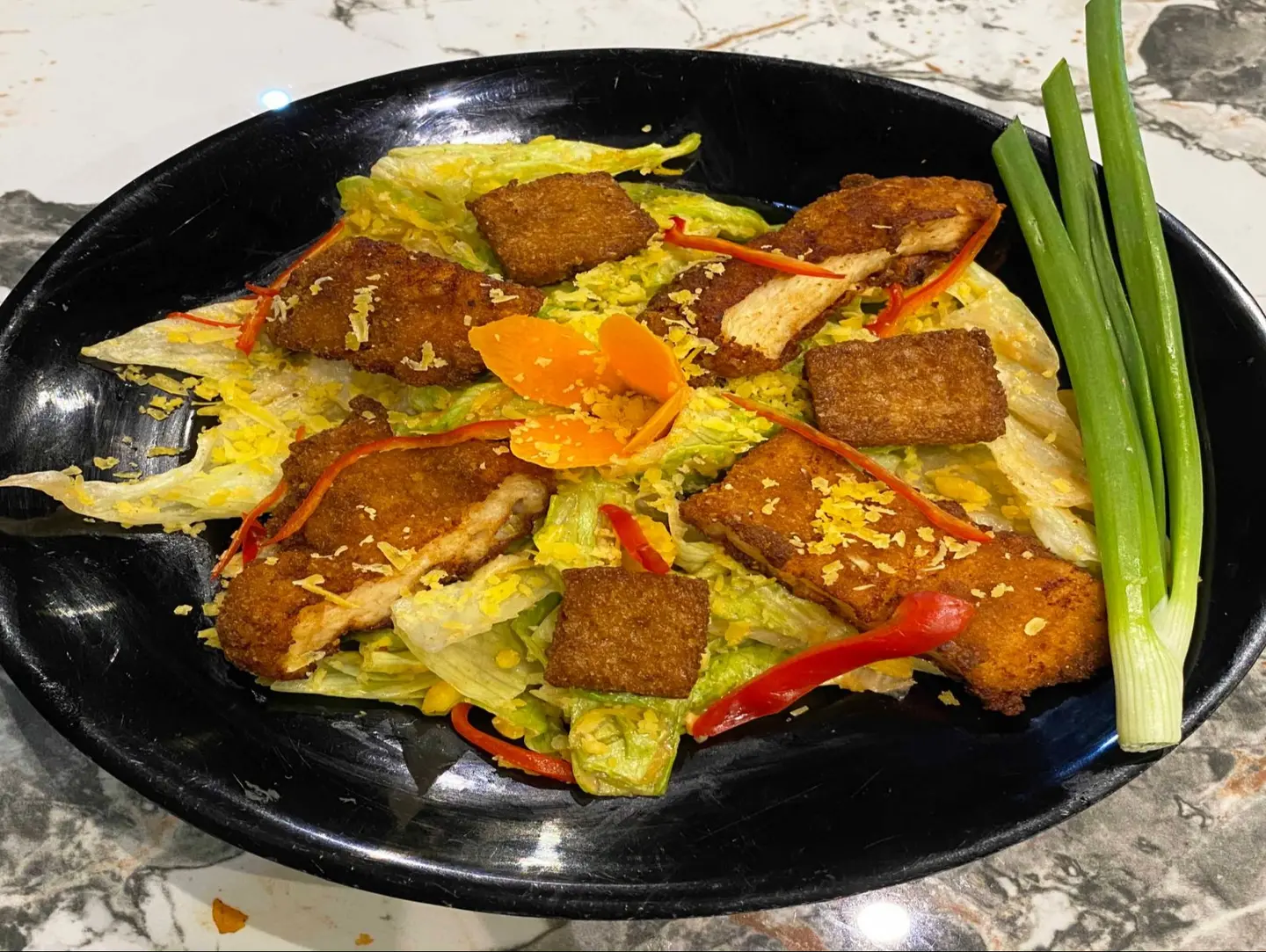 سلطة سيزر
