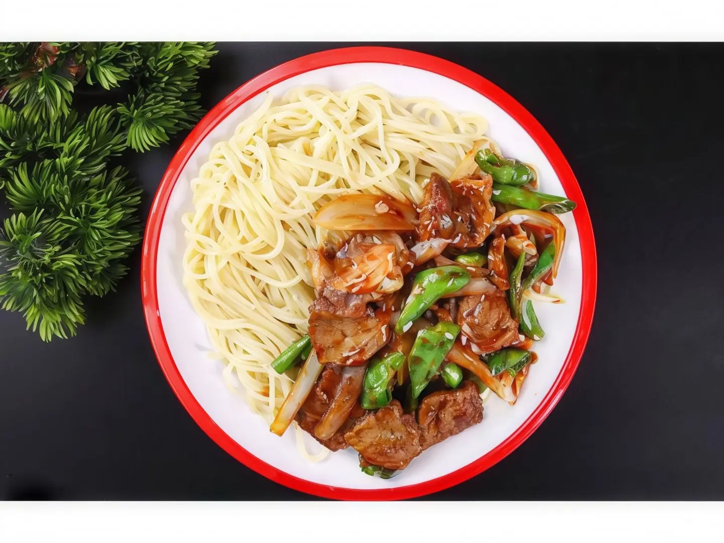 Noodles Tossed With Beef