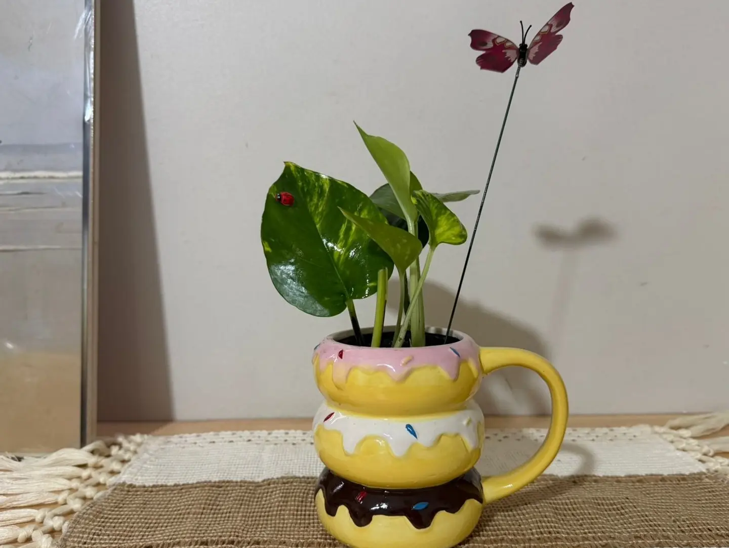 Butts Cheerfulness In A Candy Cup