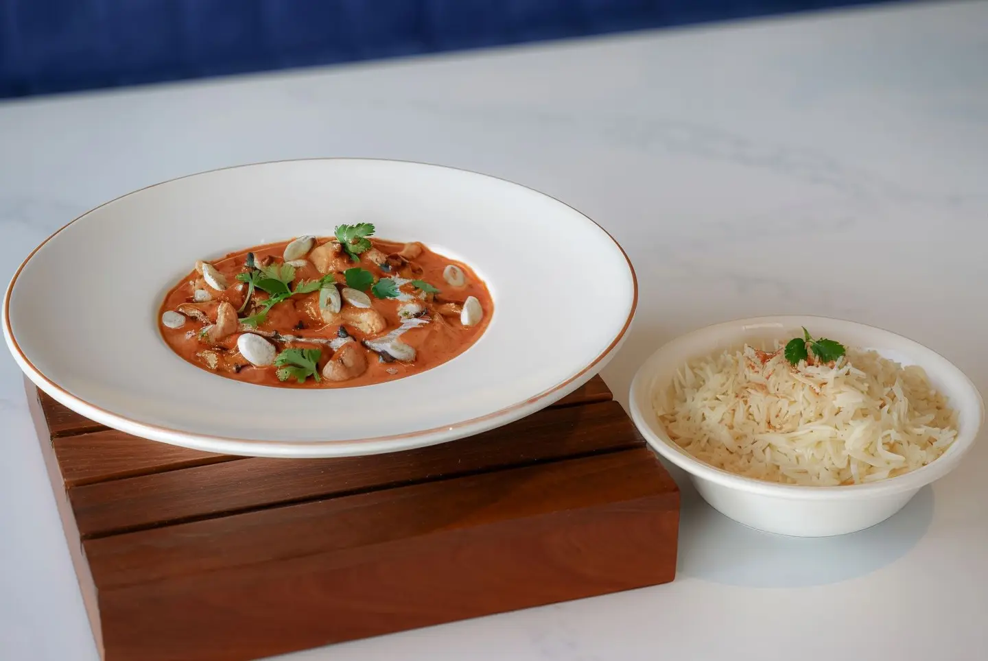 طاووق تشيكن بتر