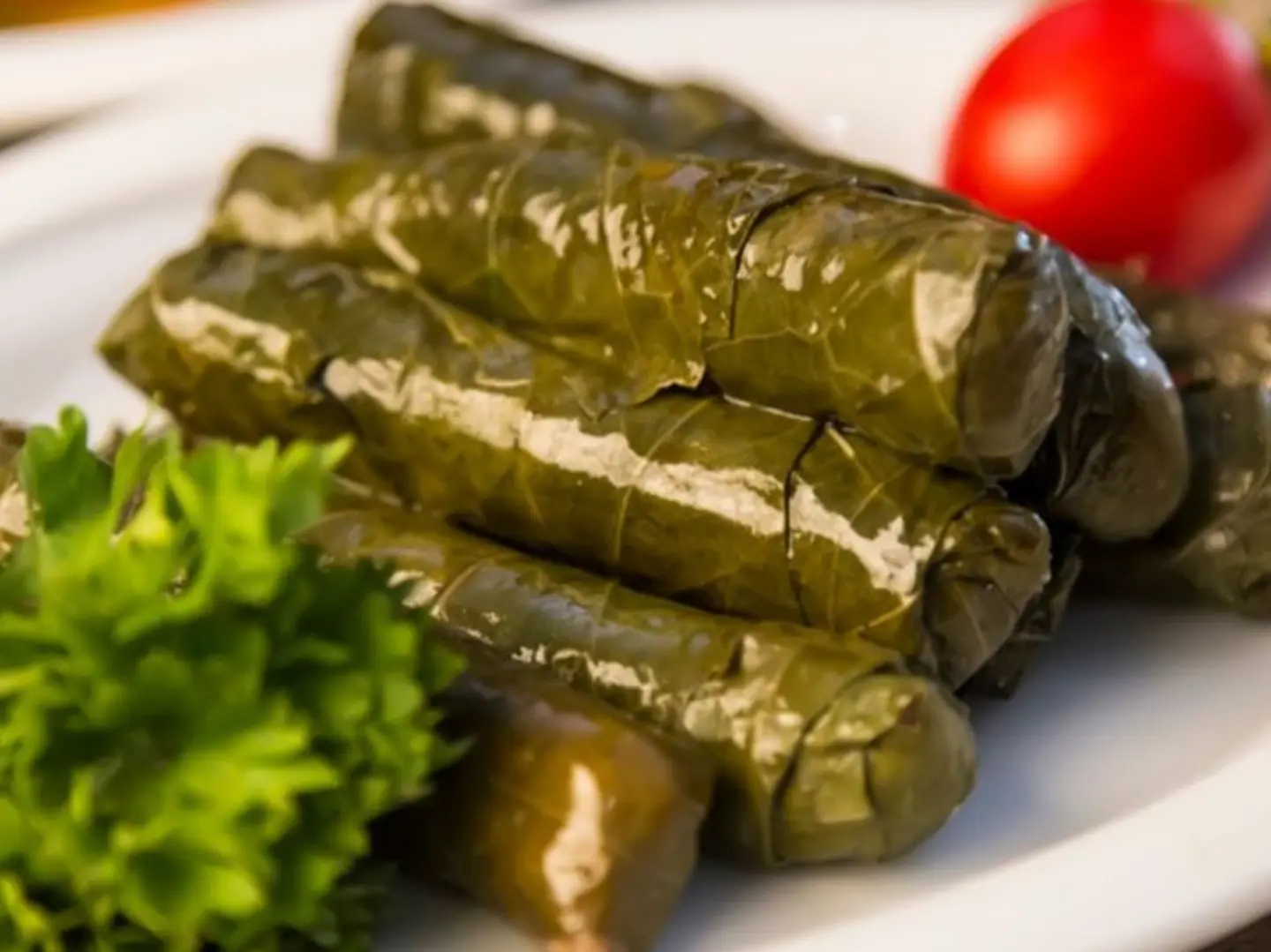 ورق عنب مع دبس رمان