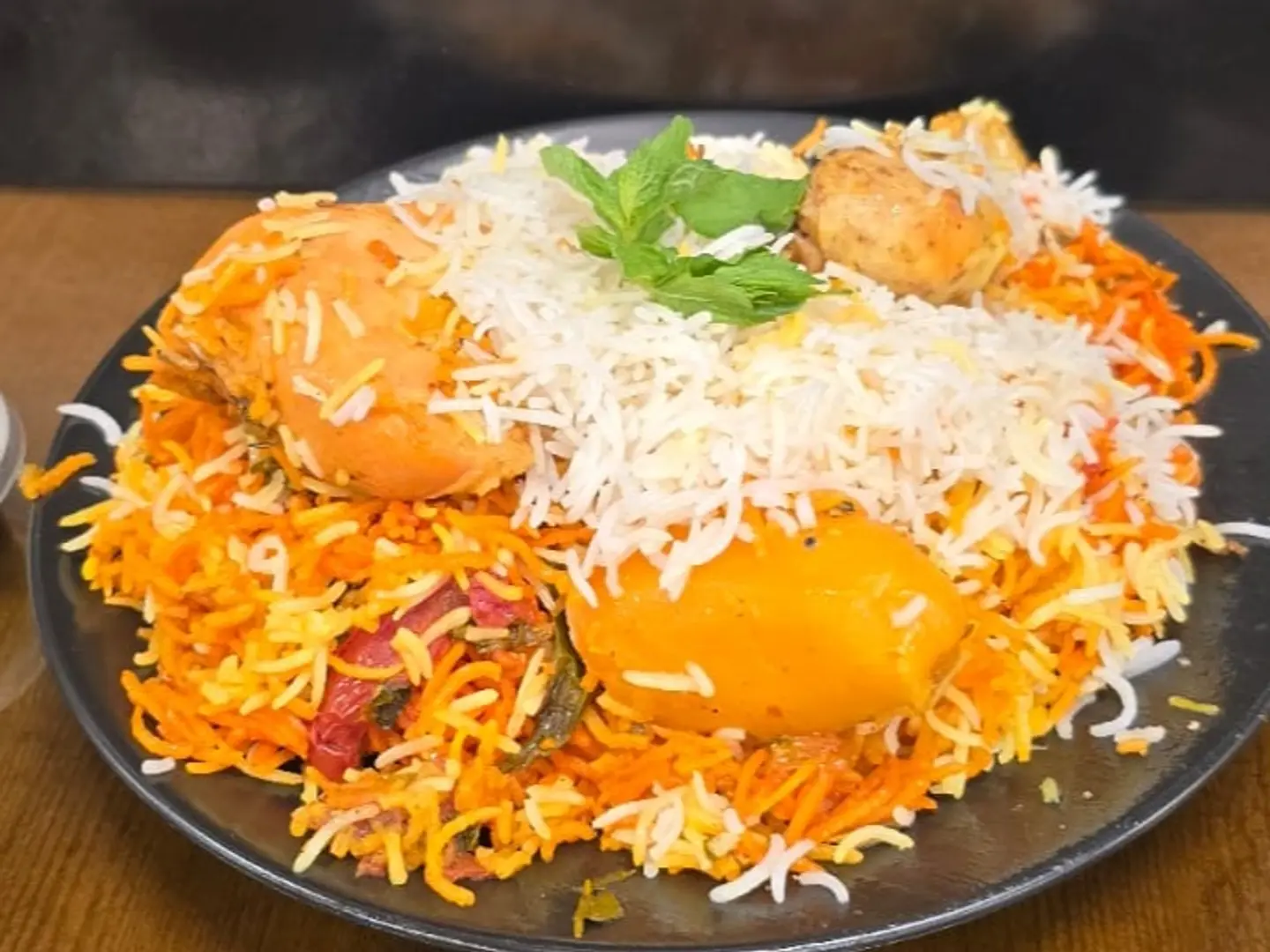 برياني دجاج حار (كامل)