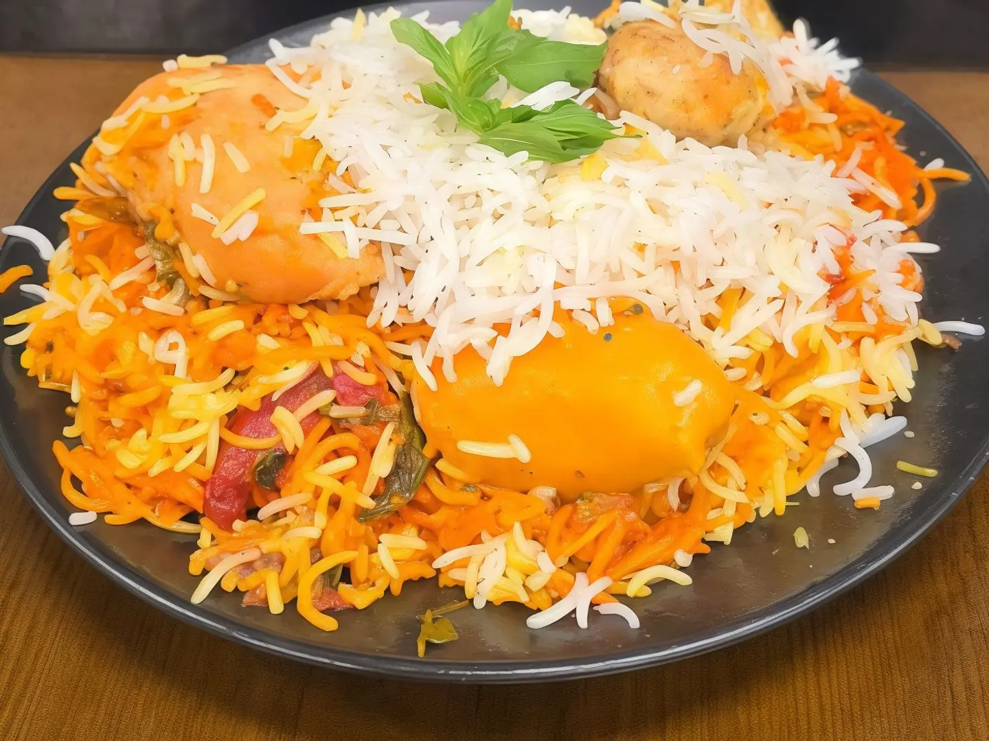 برياني دجاج حار (كامل)