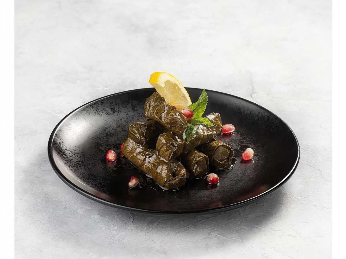 4 Grape Leaves