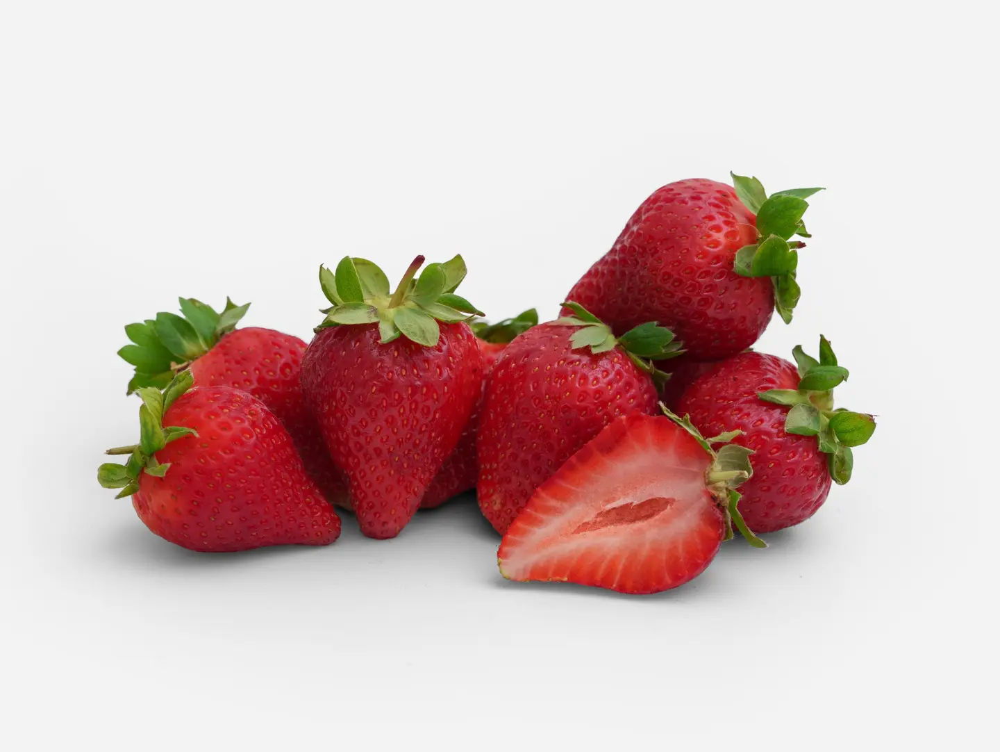 Festival Strawberries   Jumbo (Saudi)