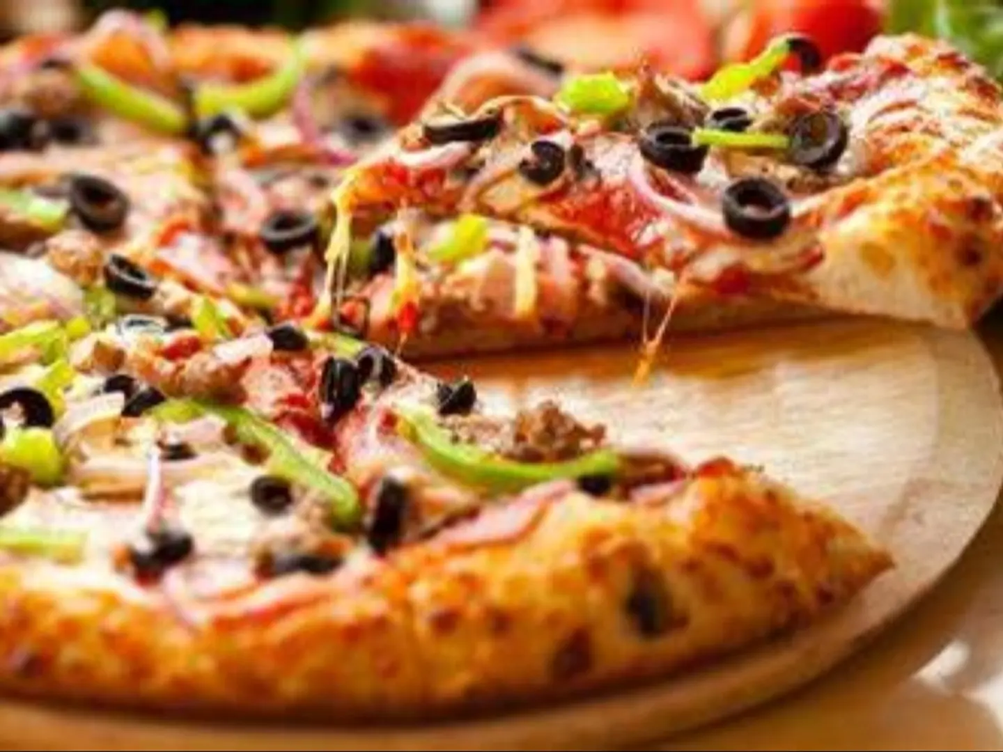 بيتزا خضار - صغير