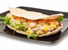 ساندوتش تونة مطبوخة
