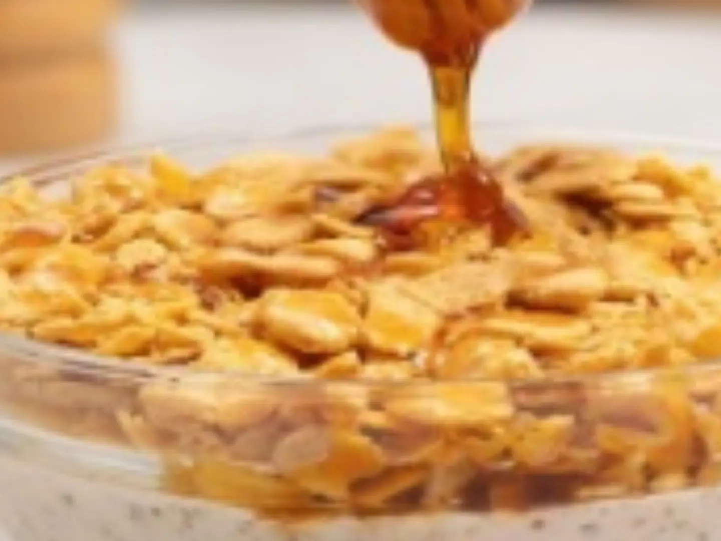 Asabeeb With Cream And Honey