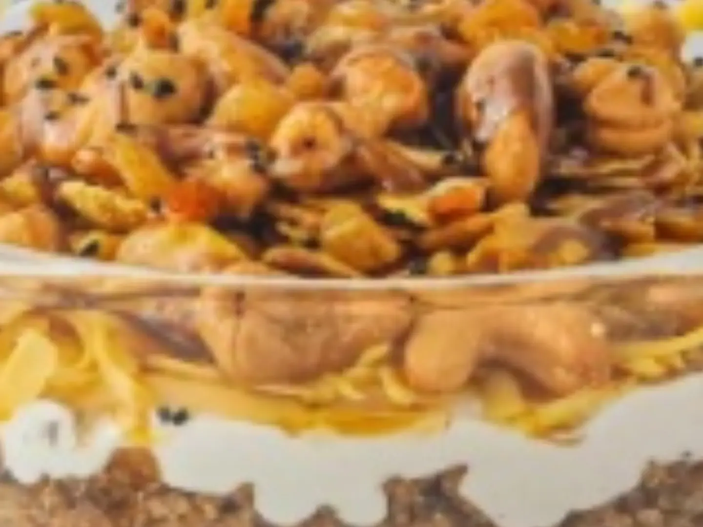 Luxury Areeka With Nuts