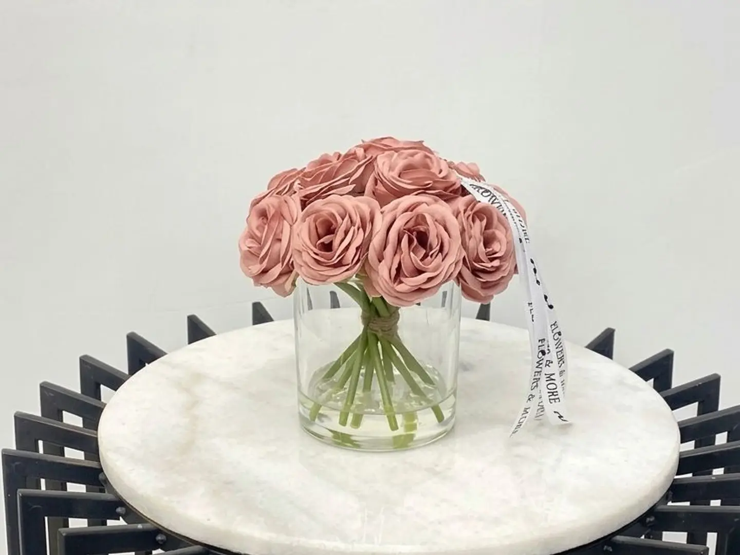 Small Pink Resin Vazza