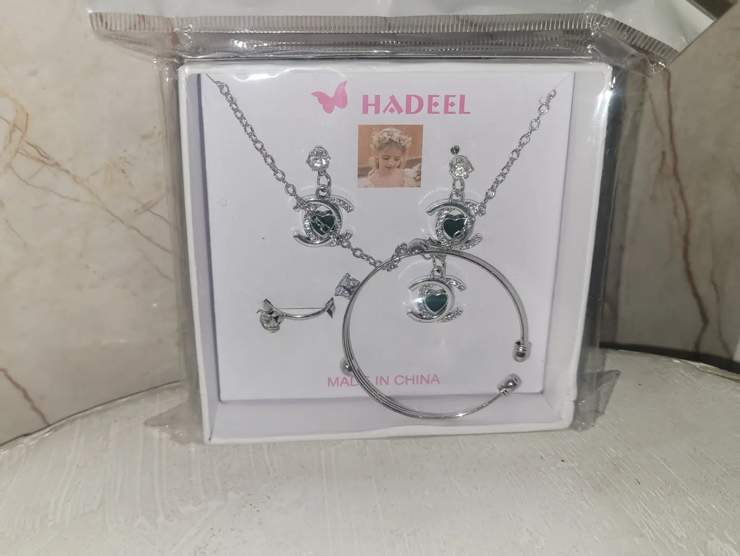 Accessory For A Little Girl