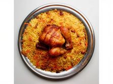 حبة دجاج كاملة مقلي مع أرز
