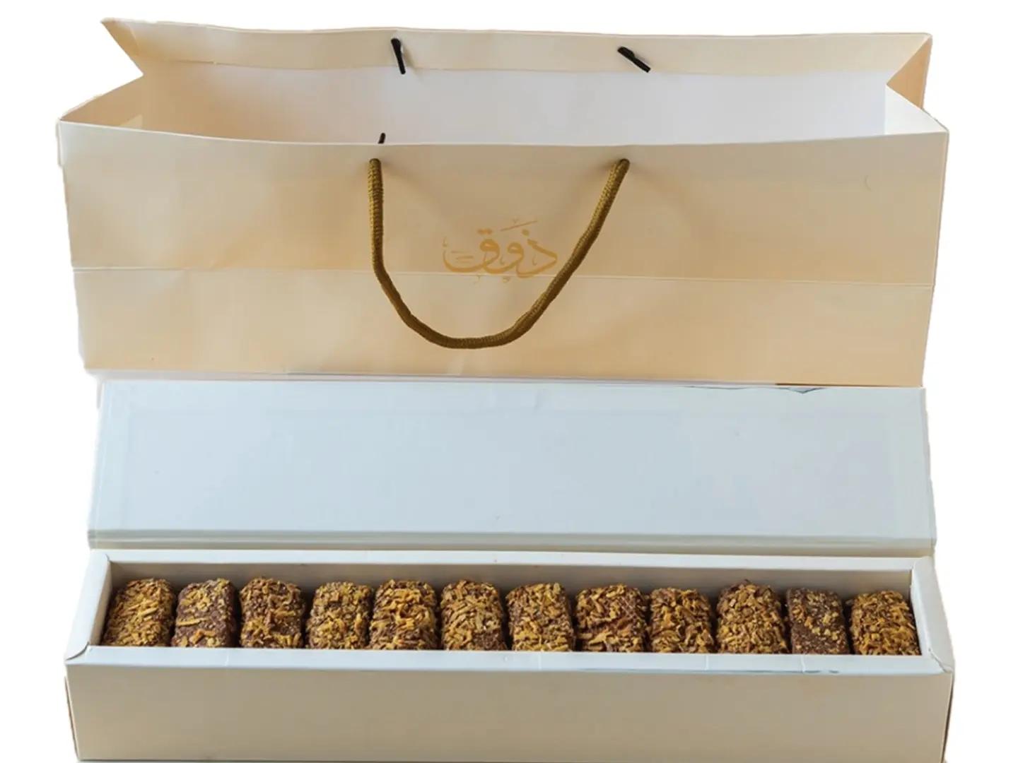 شوكلت ذوق ويفر مع جوز هند