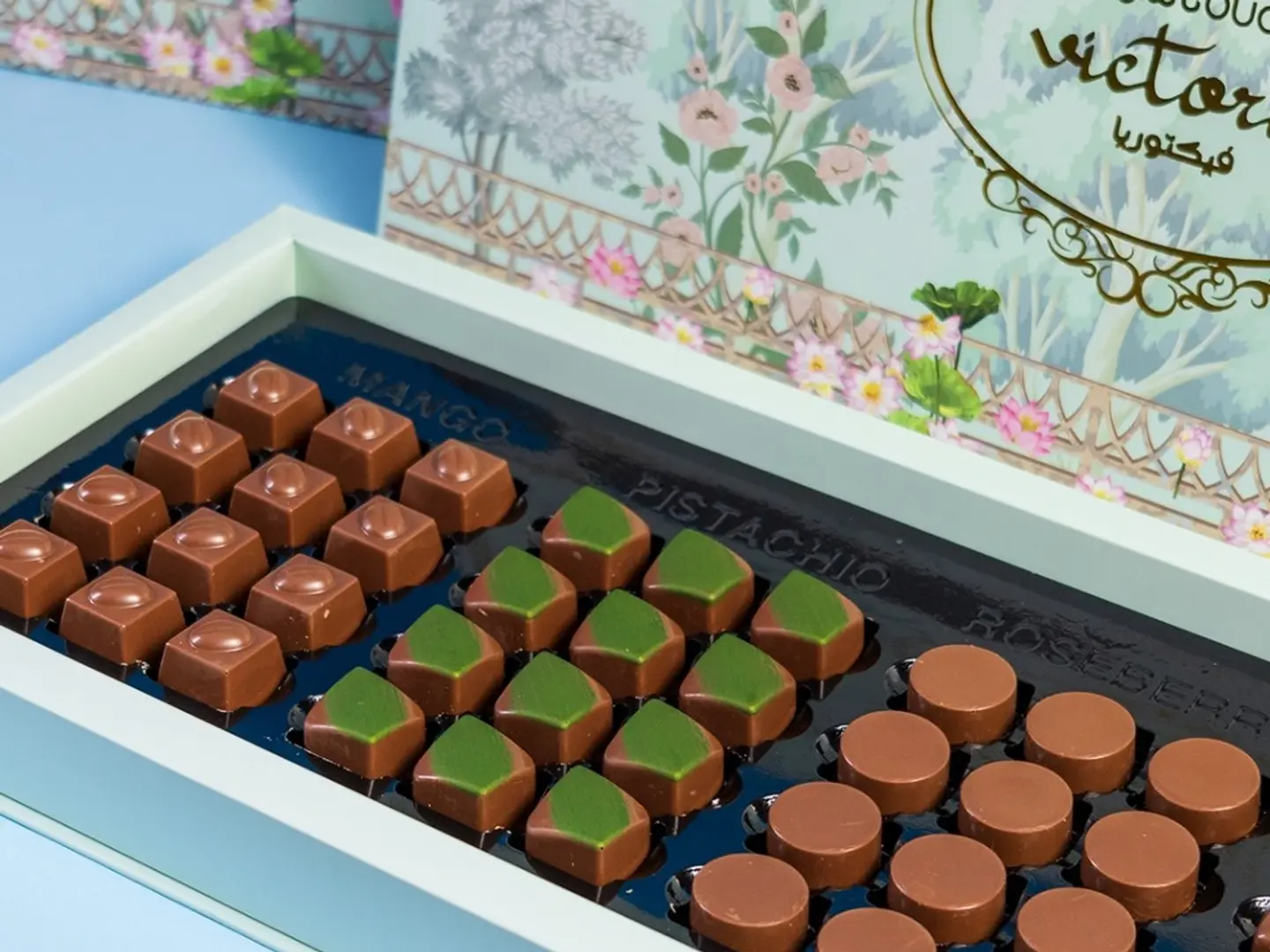 شوكلت تاتش فيكتوريا