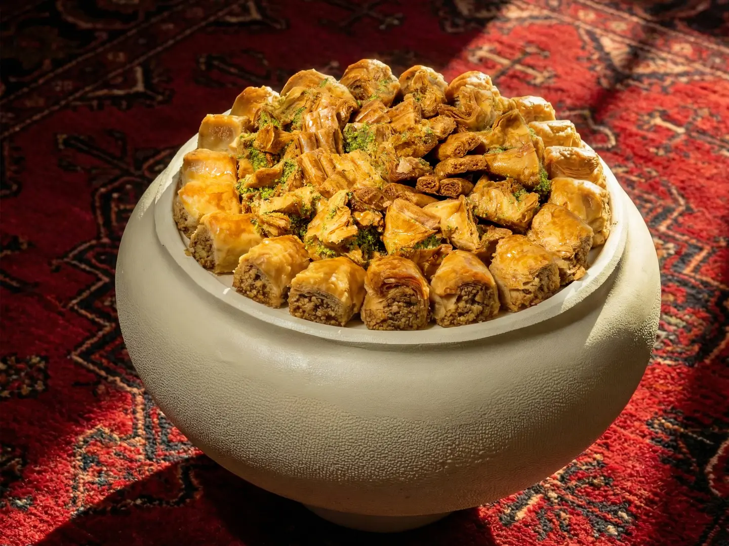 صينيه سويسرية بقلاوة