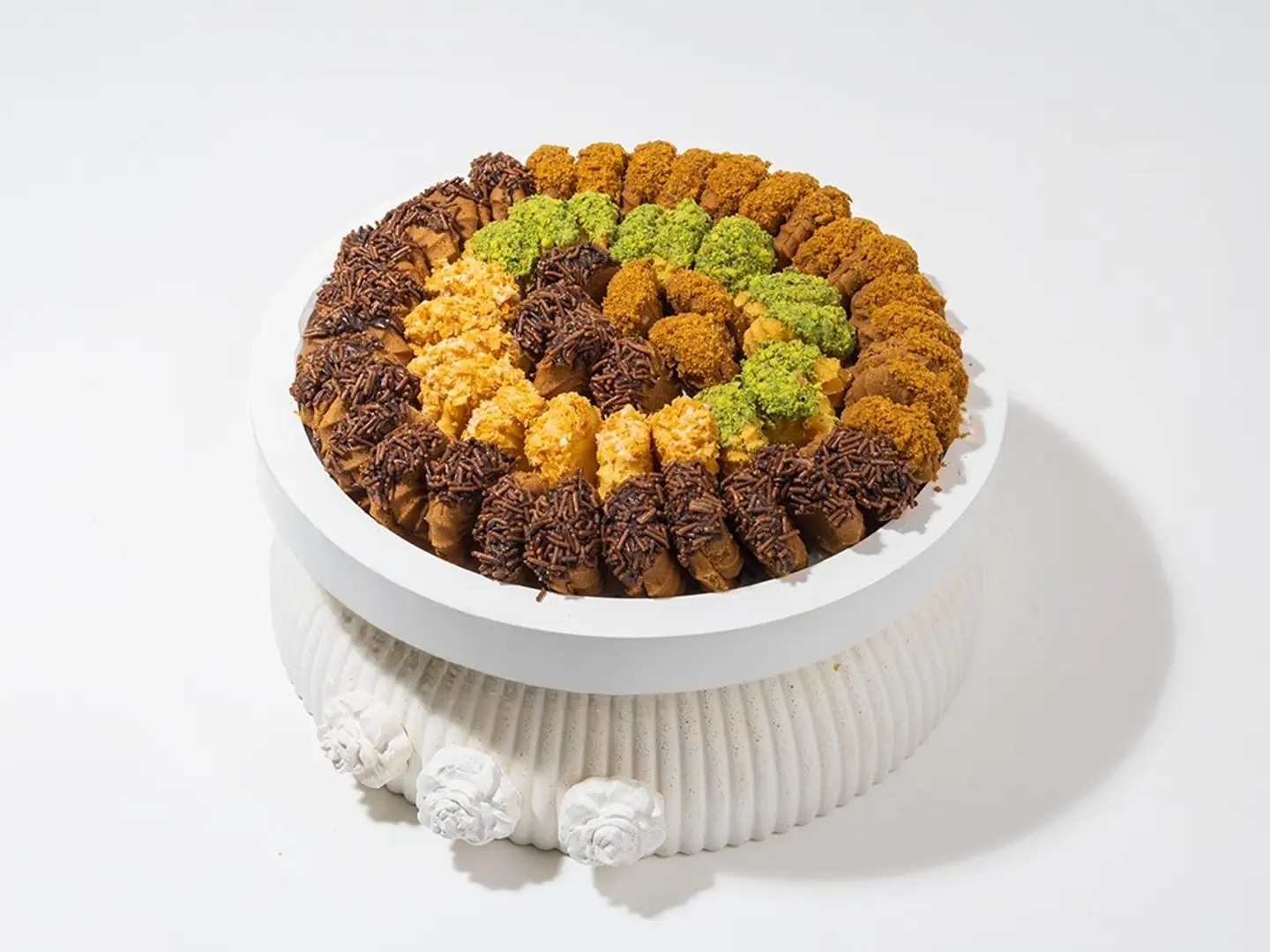 صينية بيتفور ورد كبير