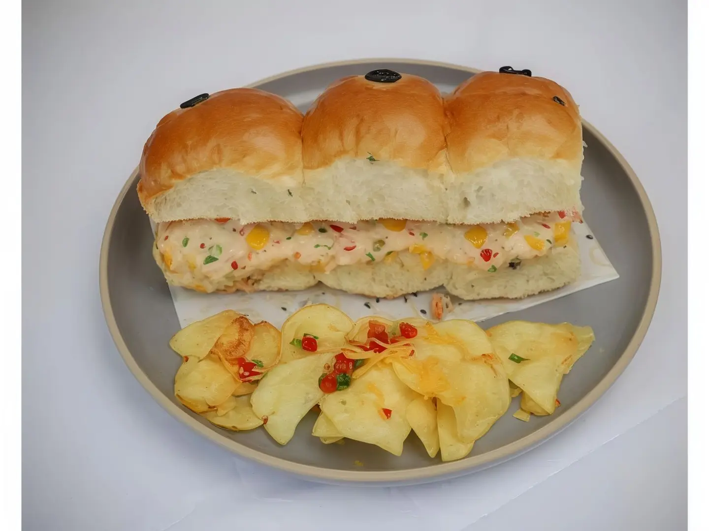 ساندوتش تونه