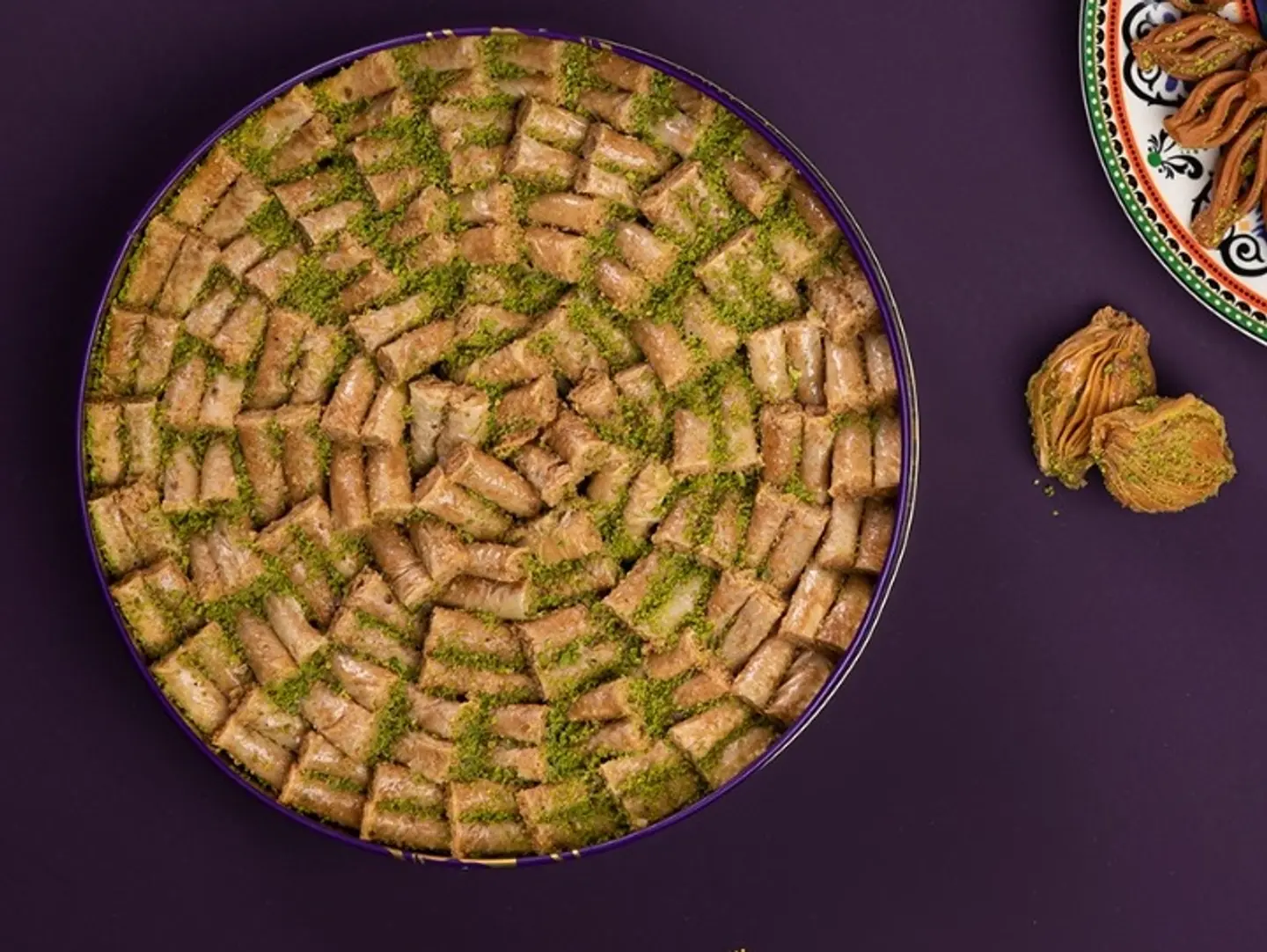 Al Mazaq Al Arabi Baklava Small Cubes