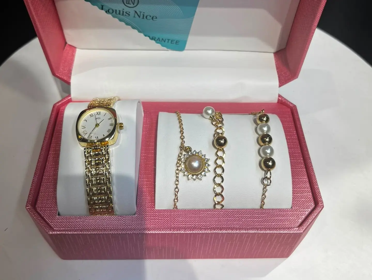 Women's Set 3