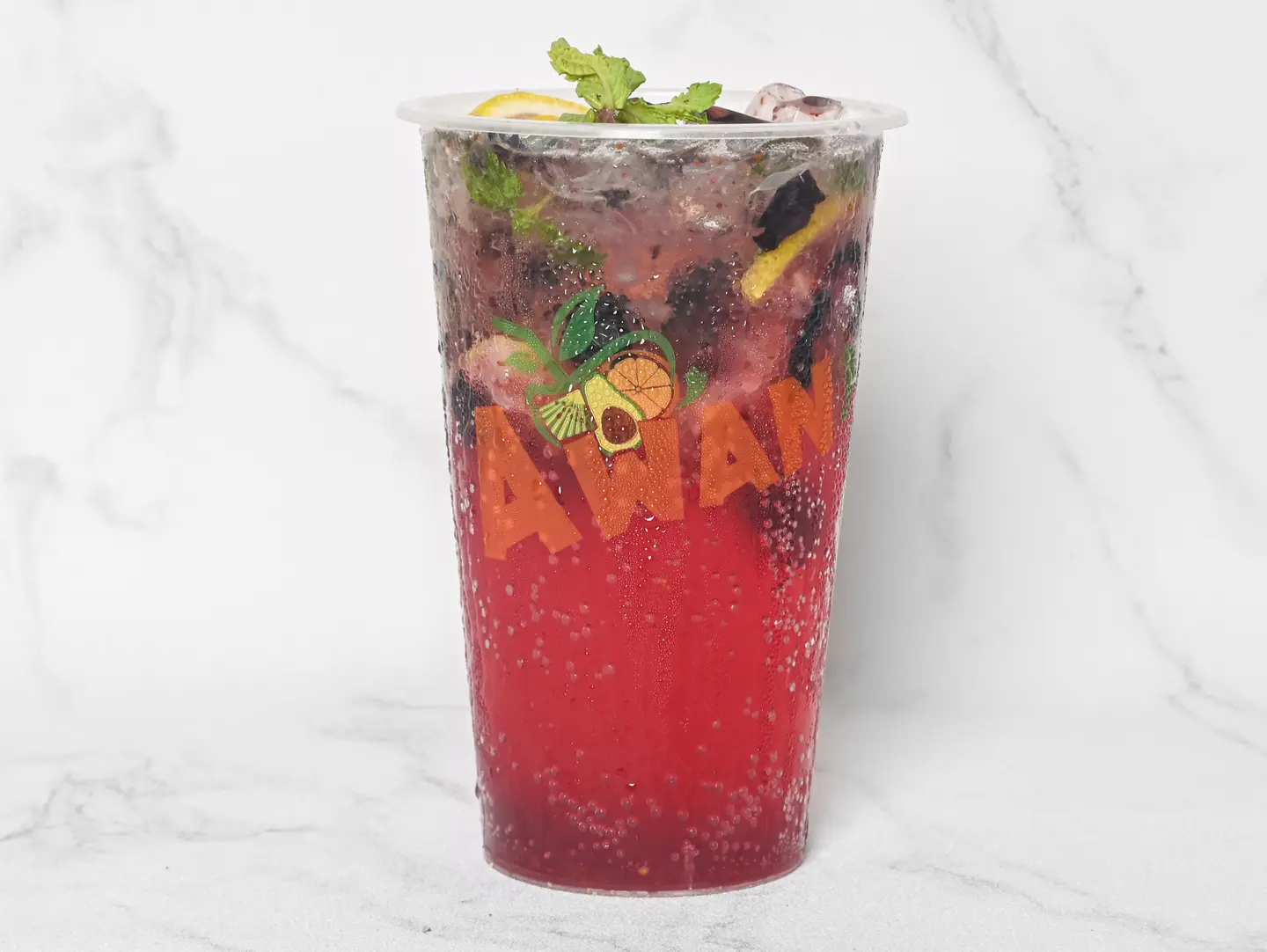 التوت الاحمر