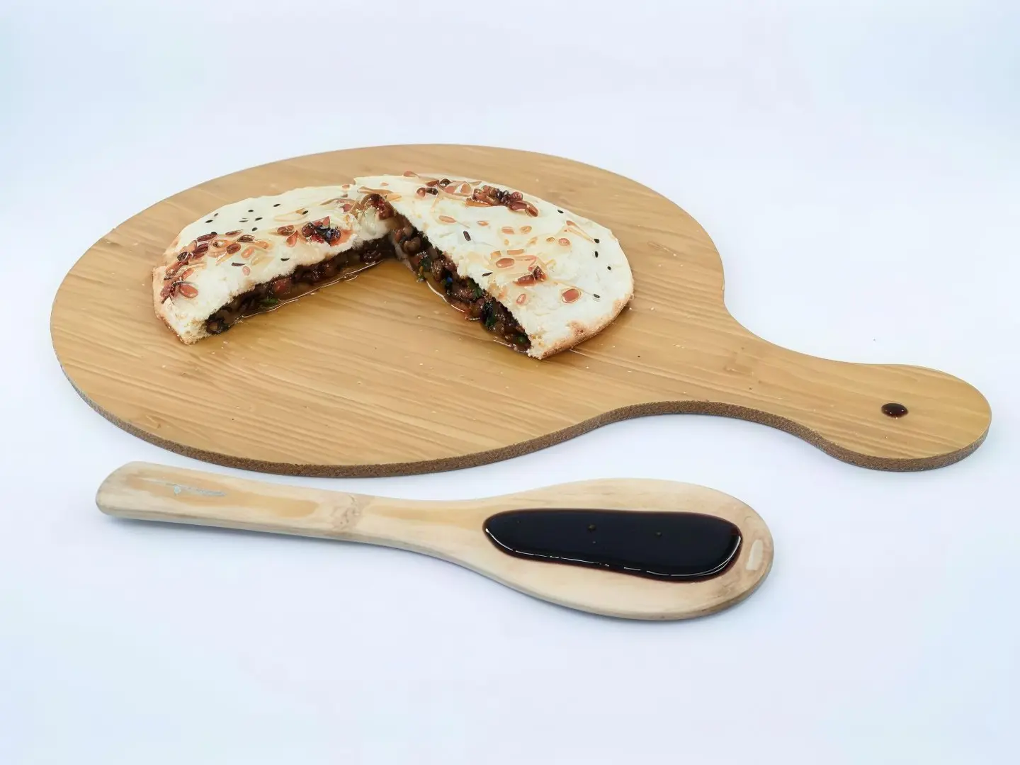 فطيرة كبدة دبس الرمان