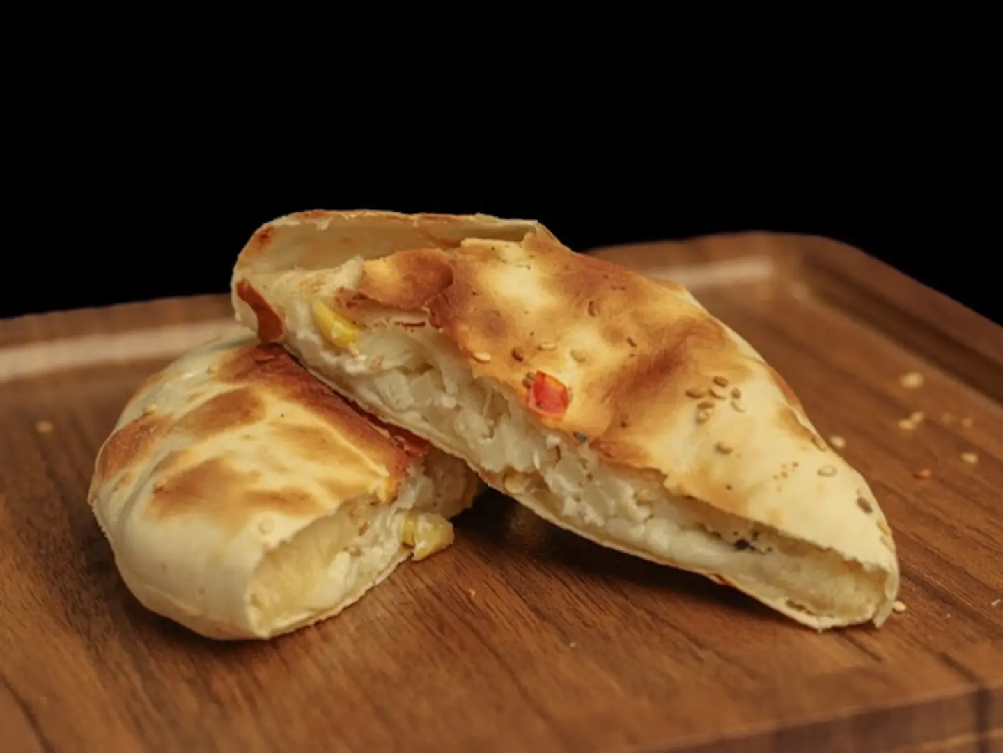 Savory Mixed Cheese Round