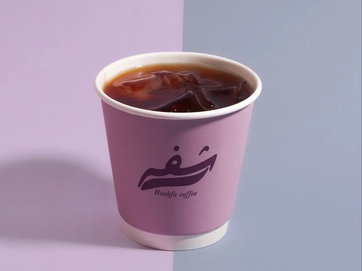 قهوة اليوم بارد صغير