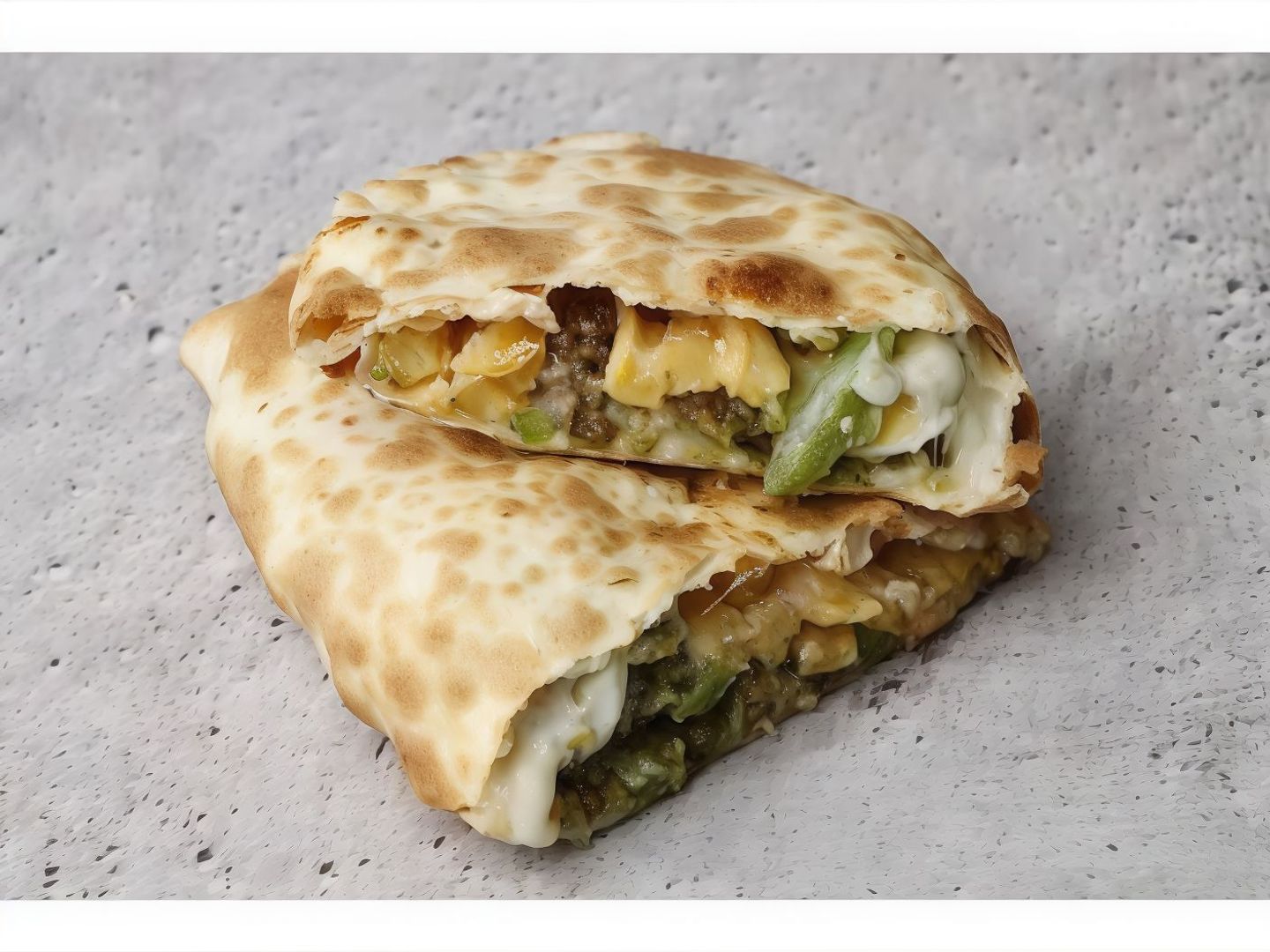 فطيرة فلافل اجبان