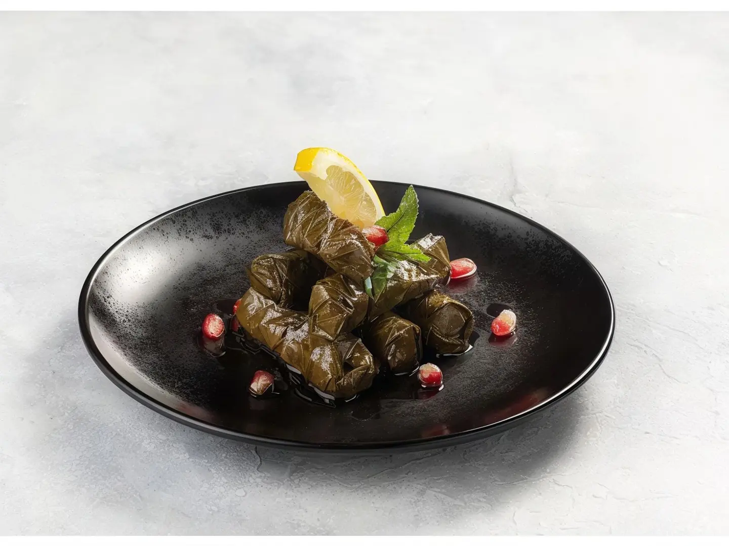 Stuffed Grape Leaves 8 Pieces