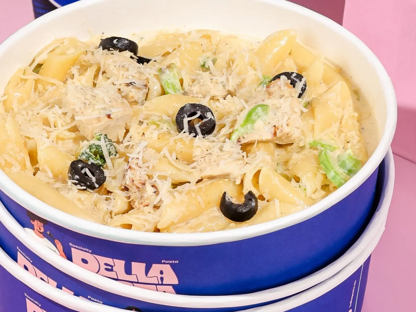 وايت باستا مع الدجاج و الخضروات