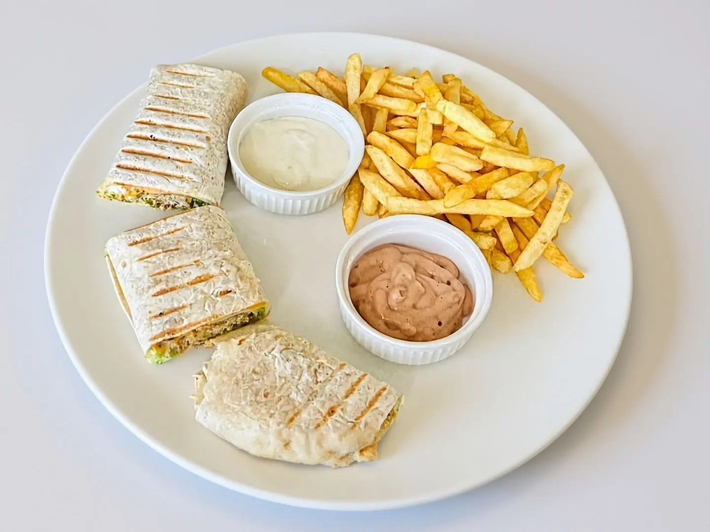 Chicken Kofta Roll With Soft Drink