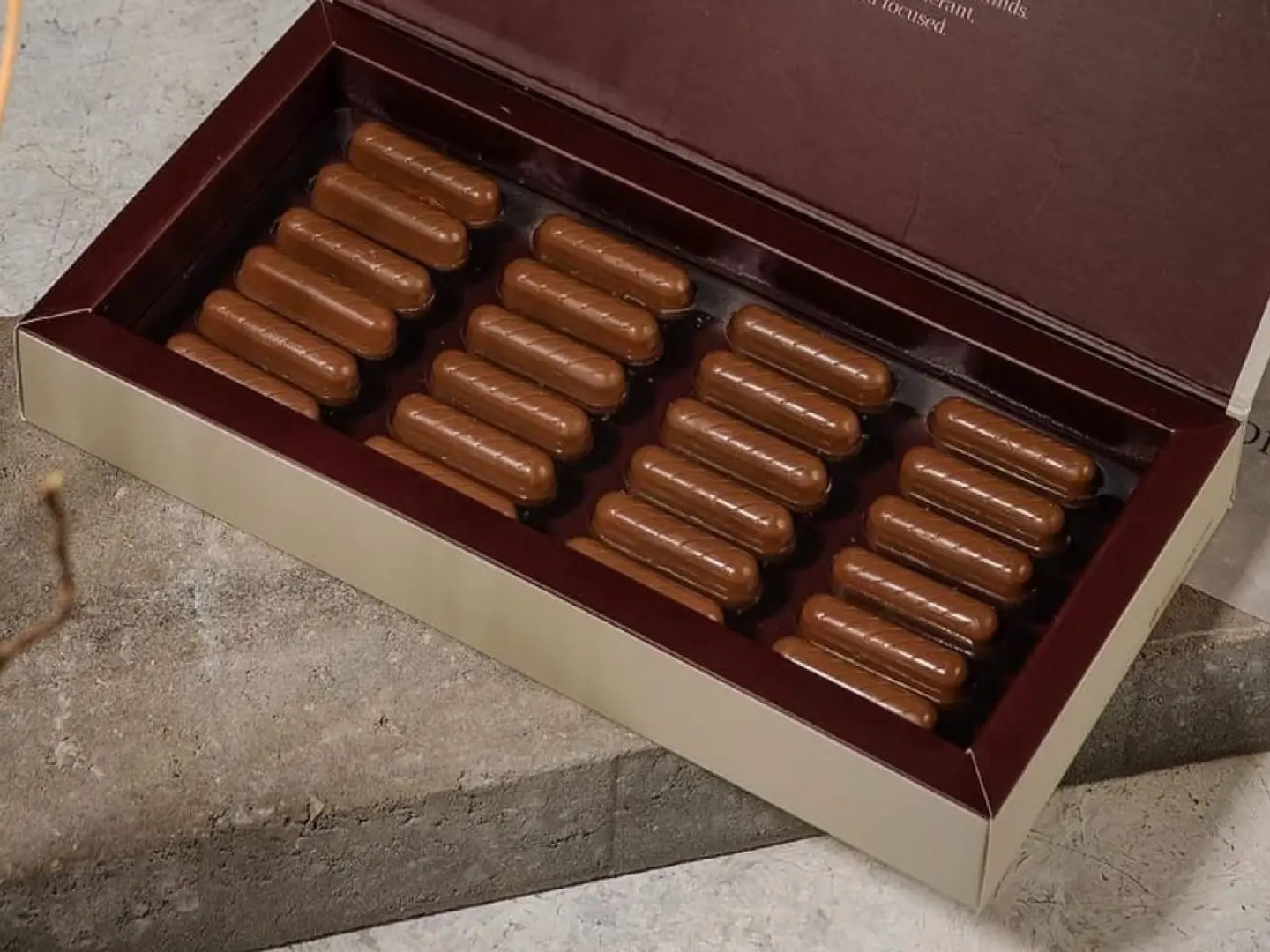 Chocolate Quiet Finger