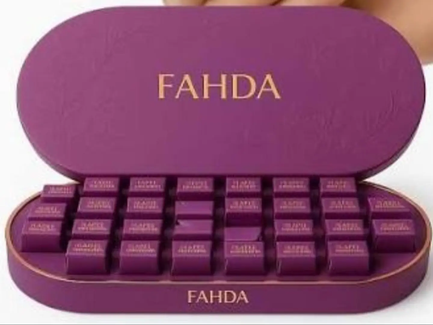 شوكلت فهده كريب دانتيل