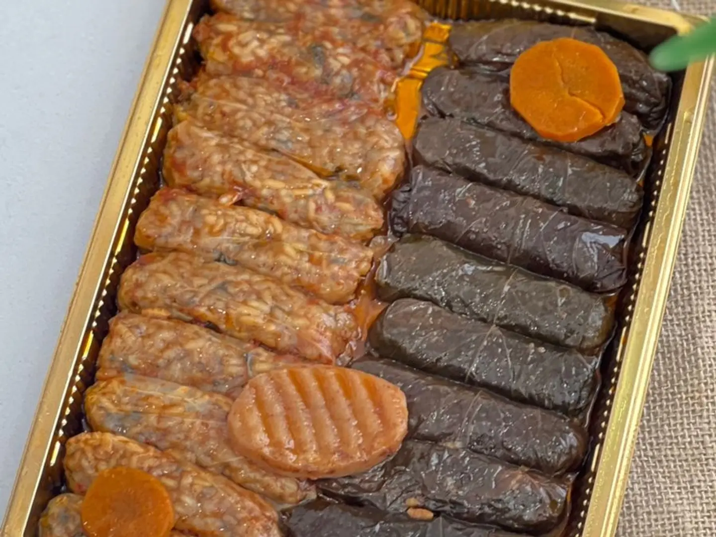 Large Plate Of Mixed Grape Leaves With Cabbage, 20 Pieces