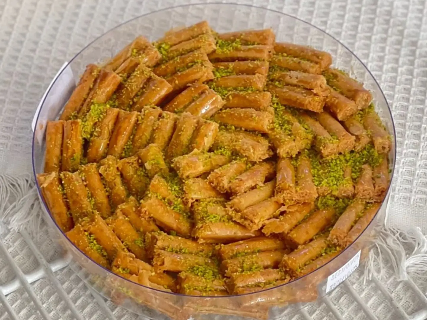 علبة بقلاوة أصابع