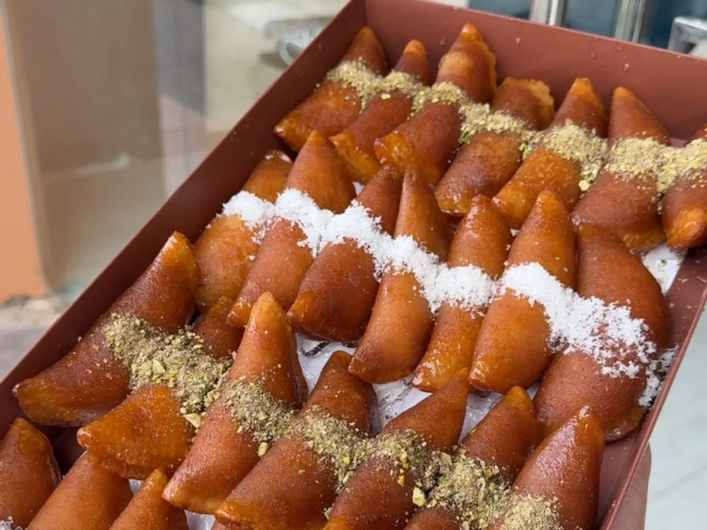 بوكس قطايف مشكل كبير