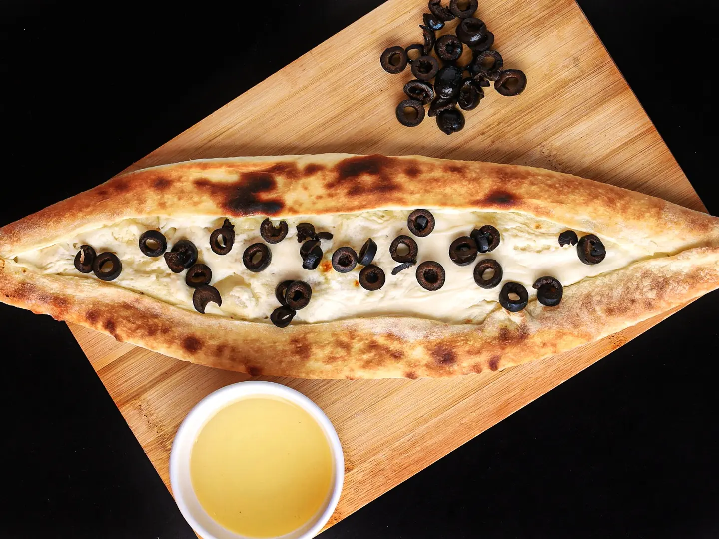 Labna With Olive Pie