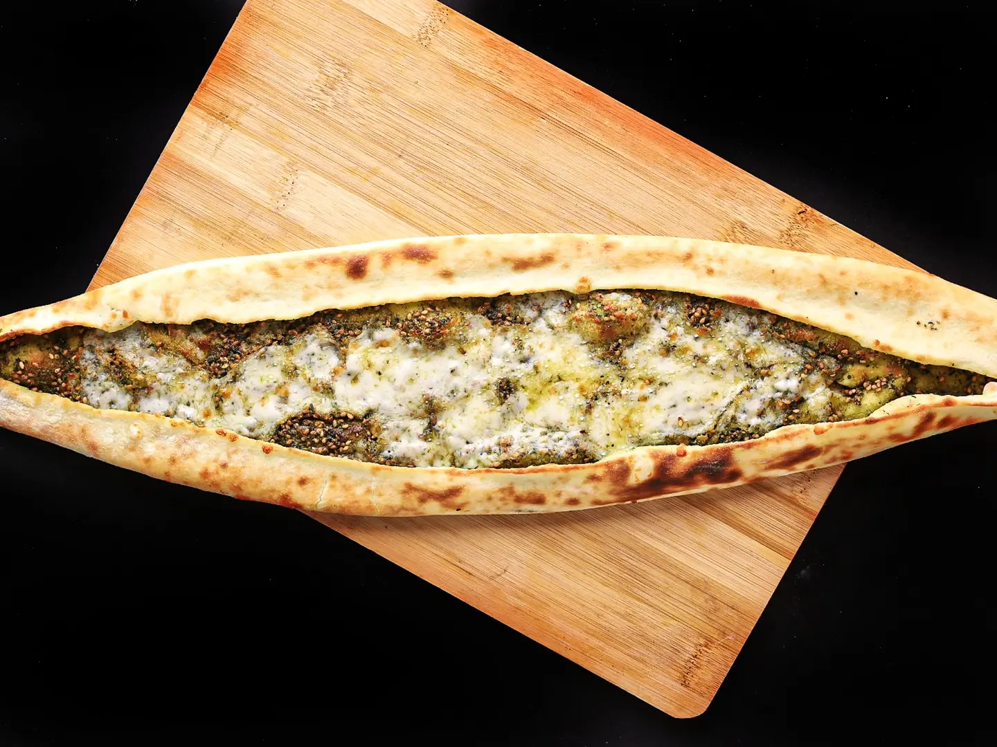 Mozzarella Cheese With Thyme Pie