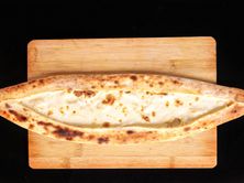 فطيرة الموزريلا