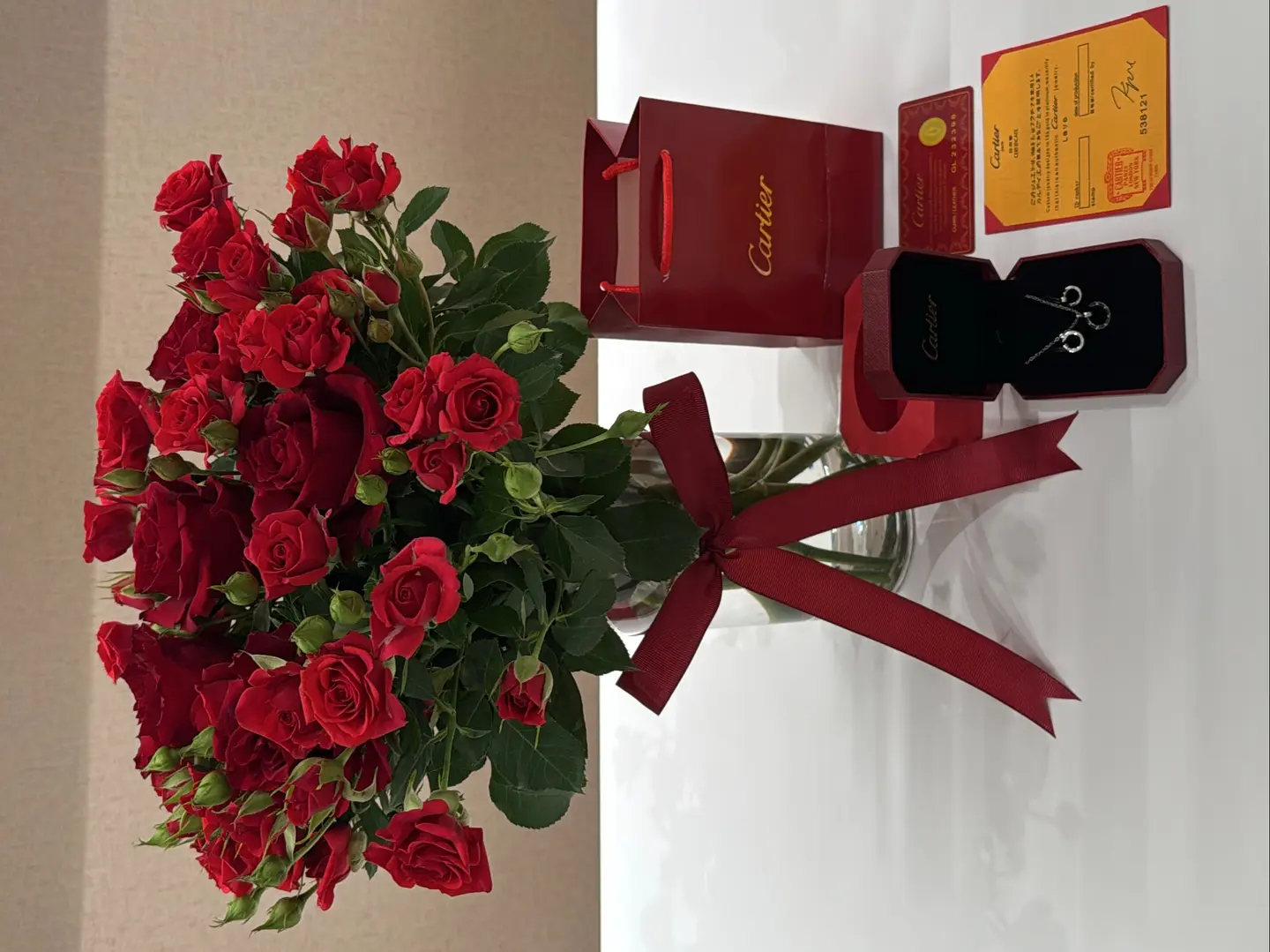 Natural Flower Vase With Cartier Necklace And Earrings