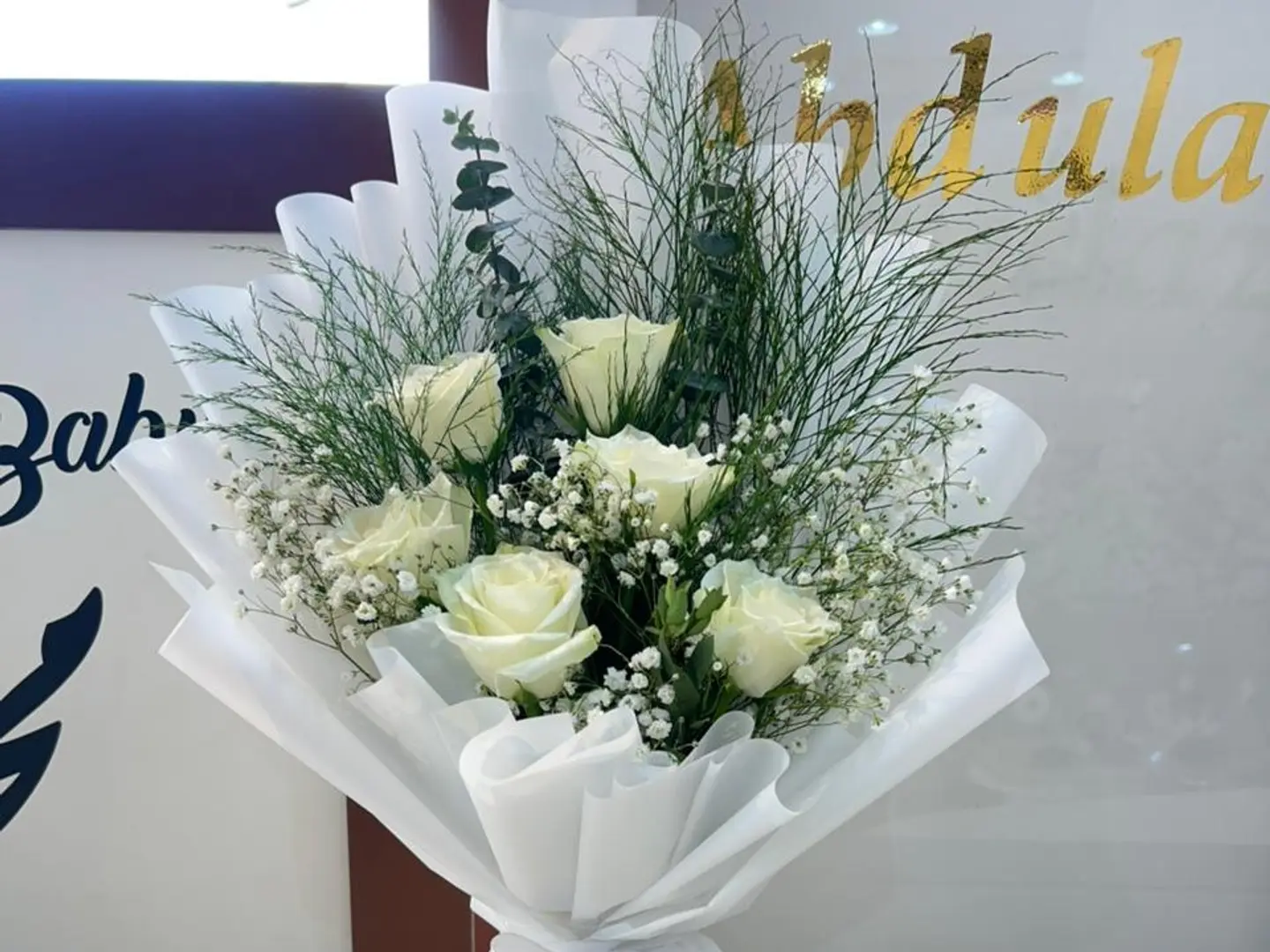 White Flower Bouquet, 6 Pieces