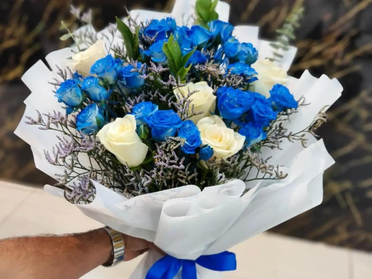 Blue And White Bouquet 150