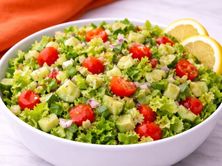 صحن سلطة خضراء