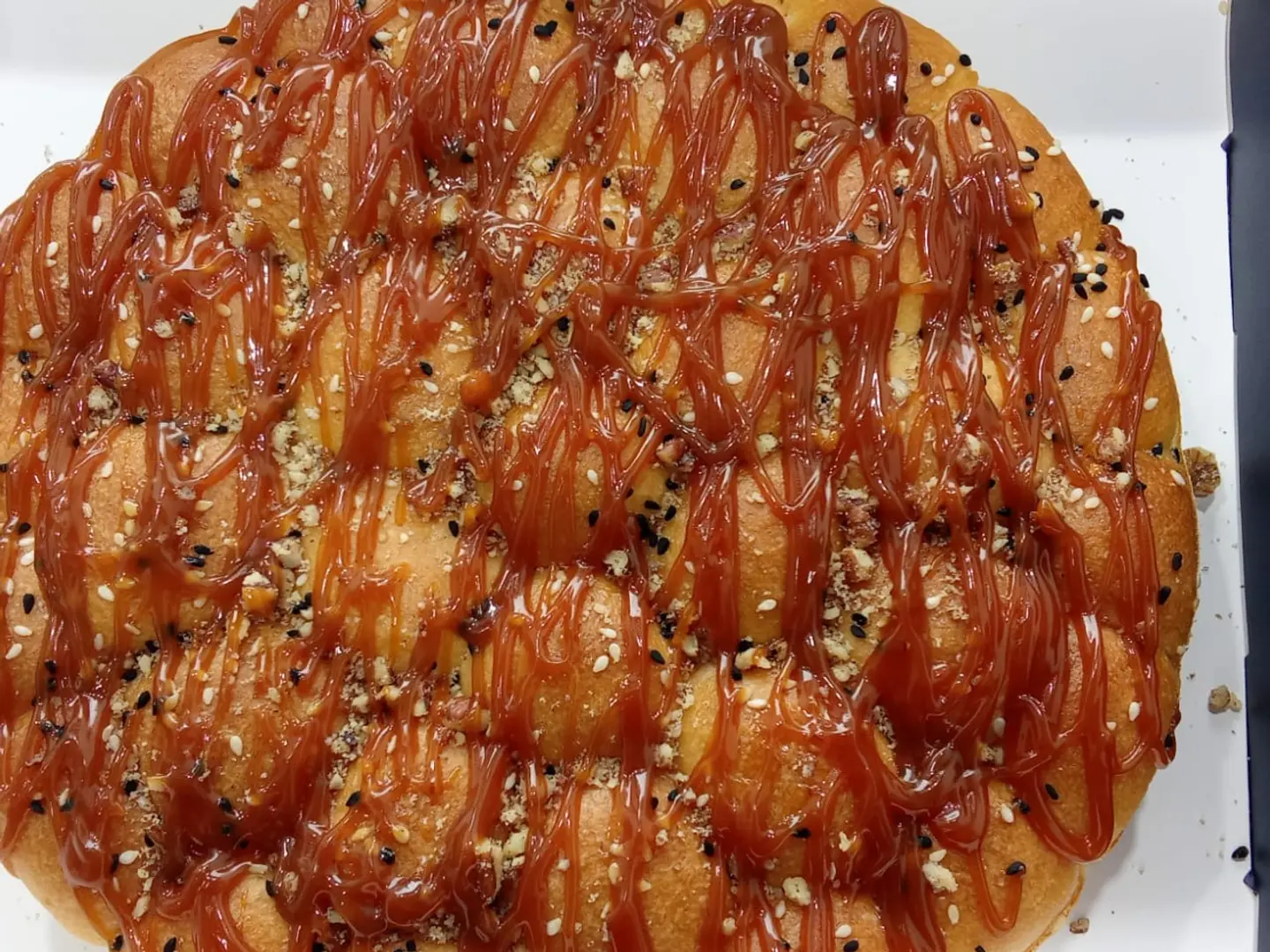 Beehive Caramel Becan